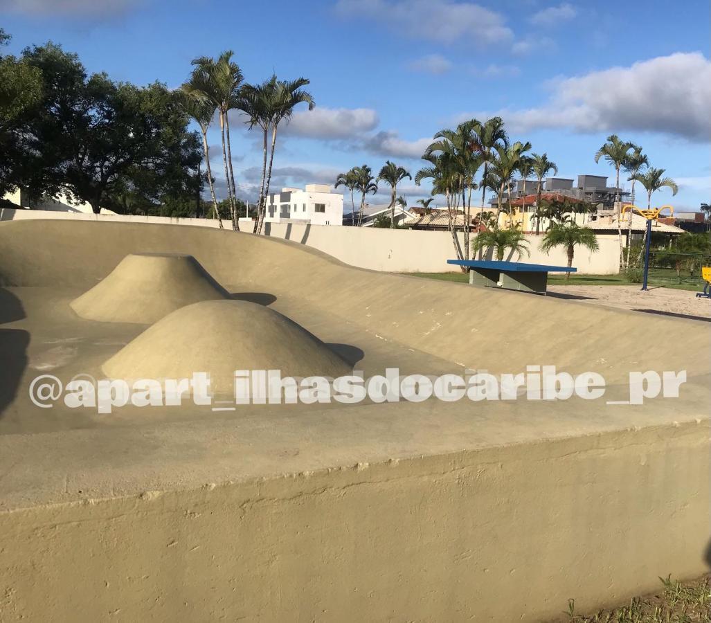 Apto Cond Ilhas Do Caribe - Pr - Beira Mar Matinhos Eksteriør bilde