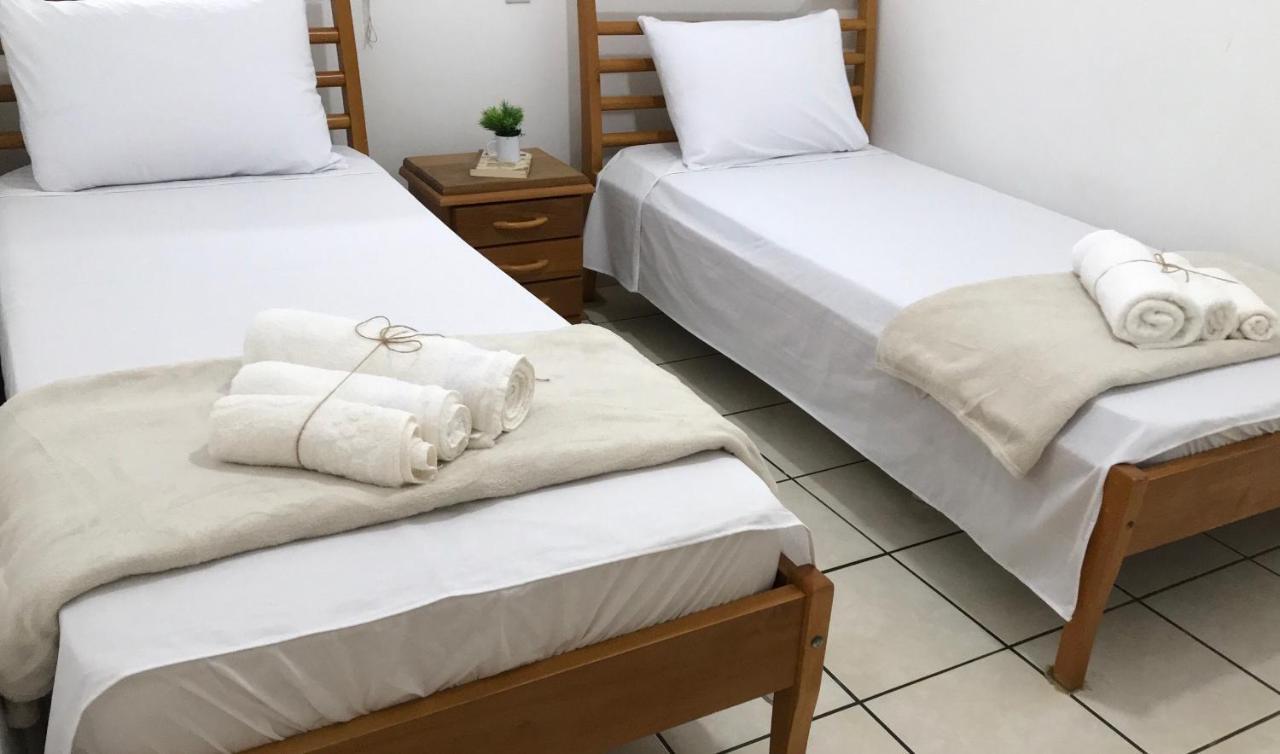Apto Cond Ilhas Do Caribe - Pr - Beira Mar Matinhos Eksteriør bilde