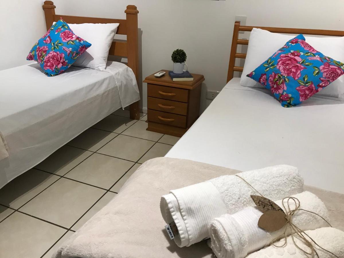 Apto Cond Ilhas Do Caribe - Pr - Beira Mar Matinhos Eksteriør bilde